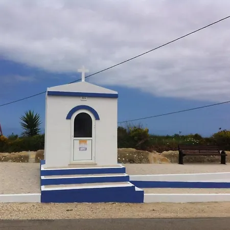 Feriehus Avo Bolachas Nº 12 Nazaré